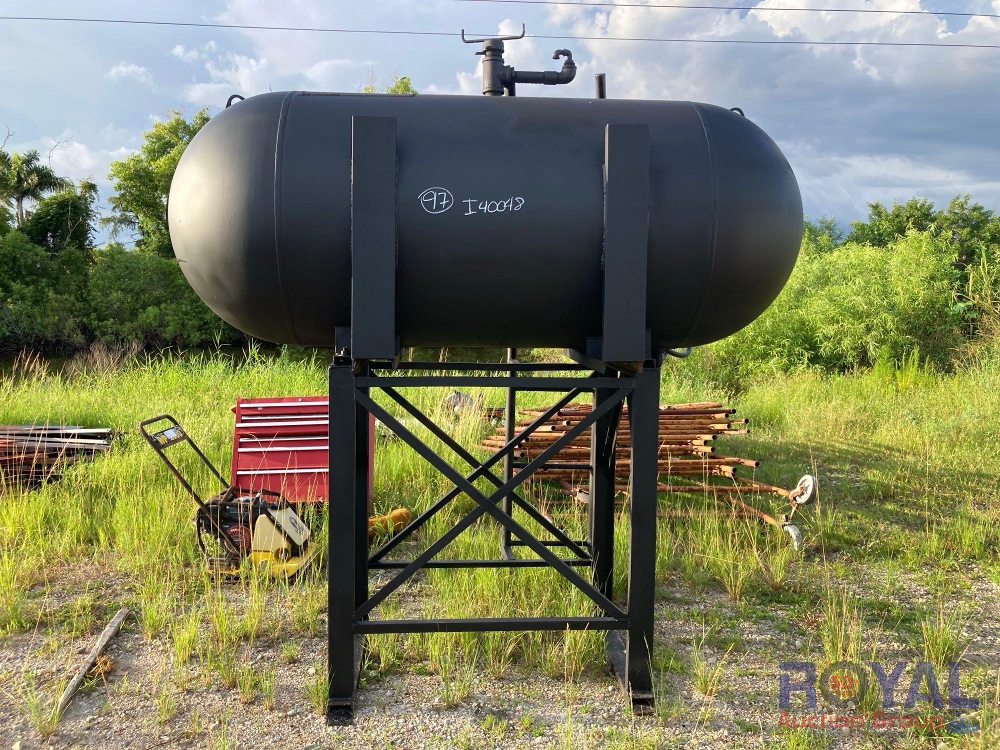 400 Gallon Fuel Tank with Stand and New Pump (A55787)