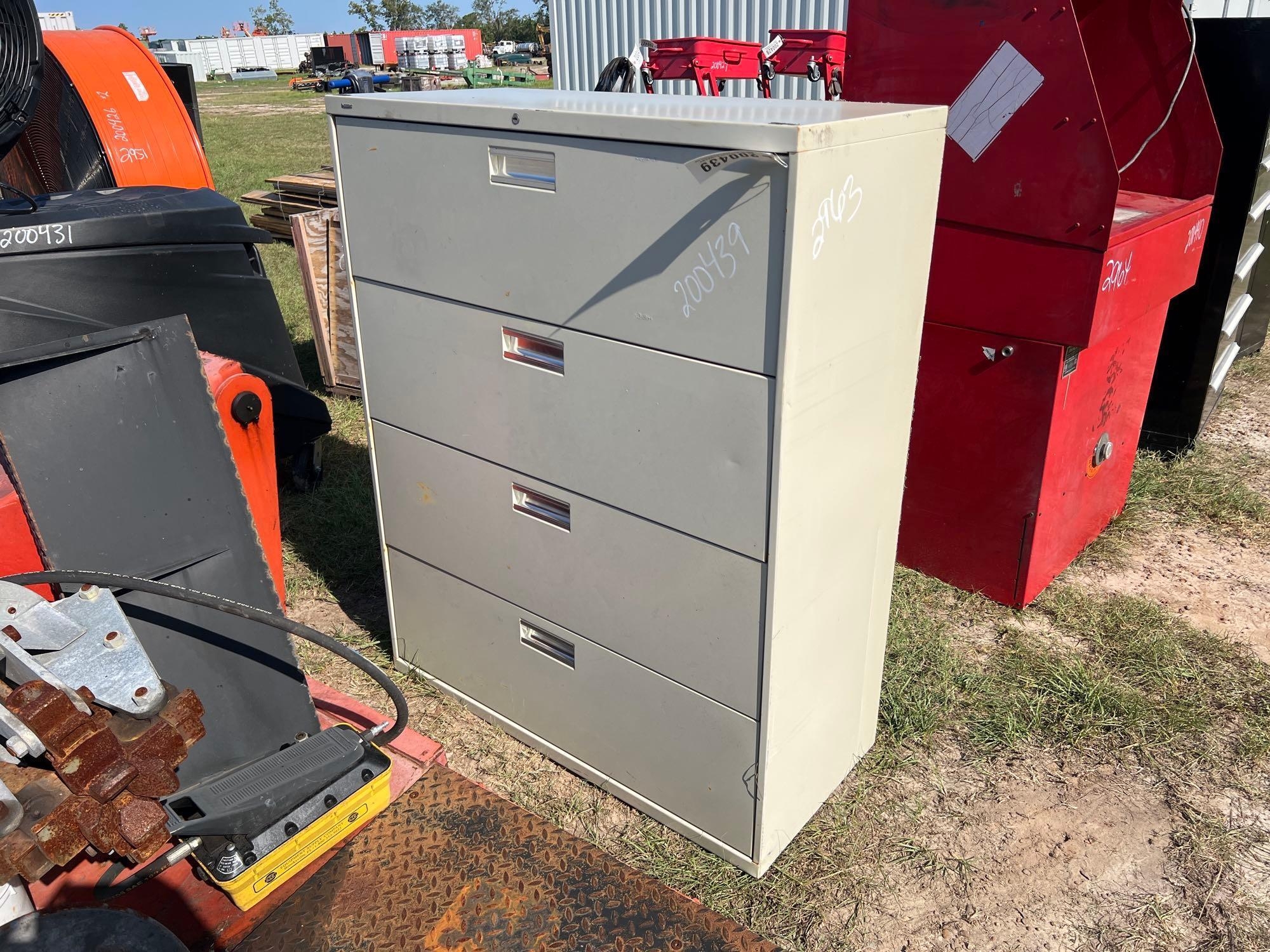 (4) DRAWER METAL TOOLBOX (A51248)