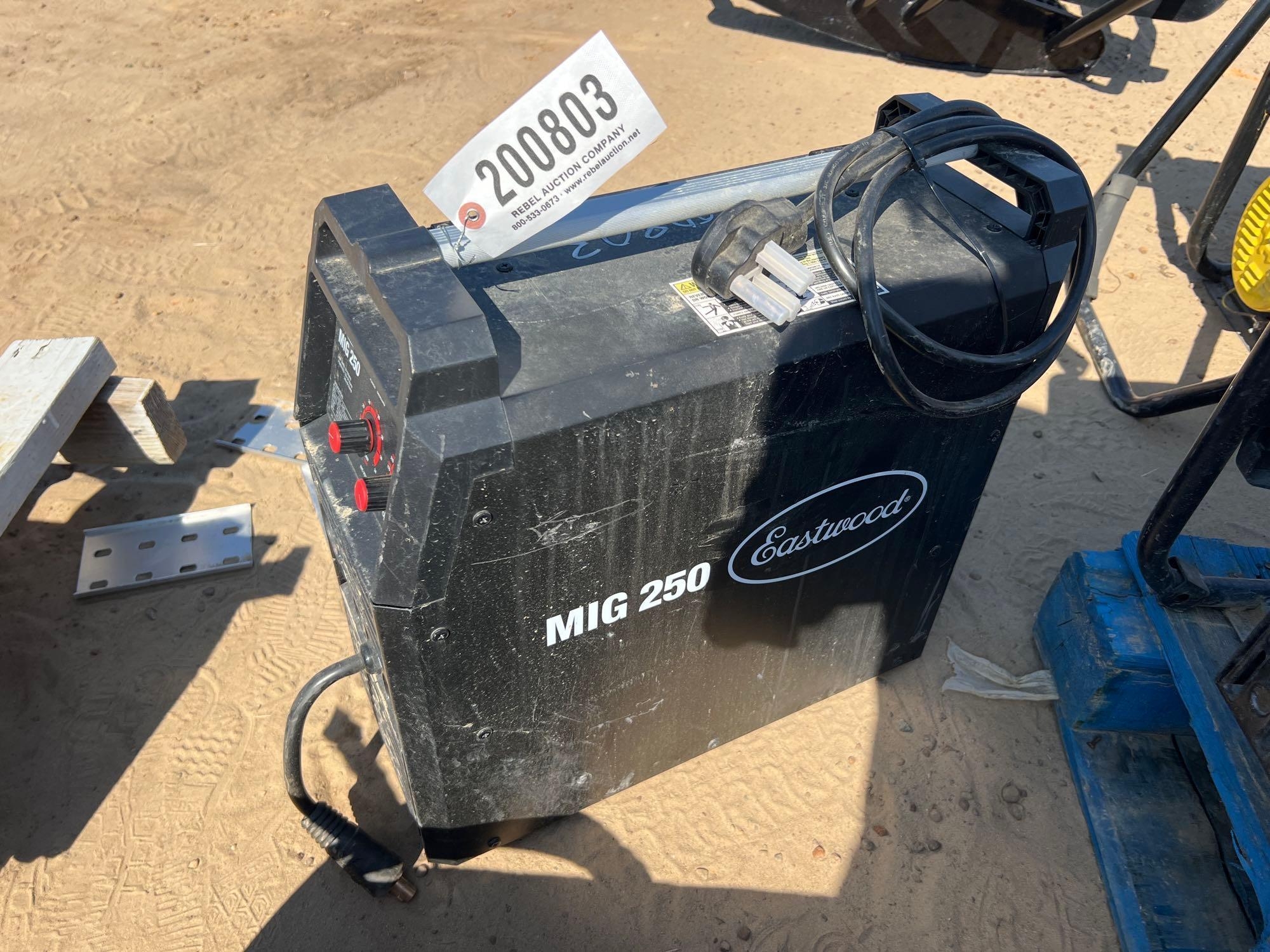 EASTWOOD MIG250 WELDER (A51248)