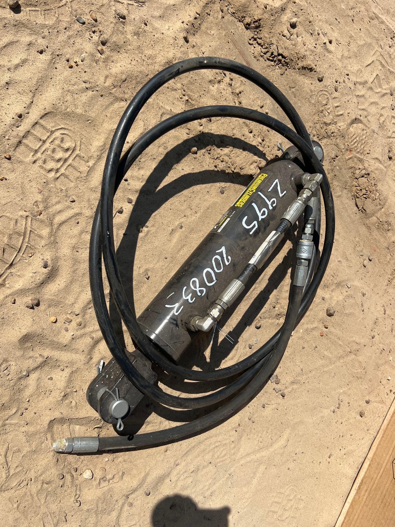 20" HYDRAULIC CYLINDER (A51248)