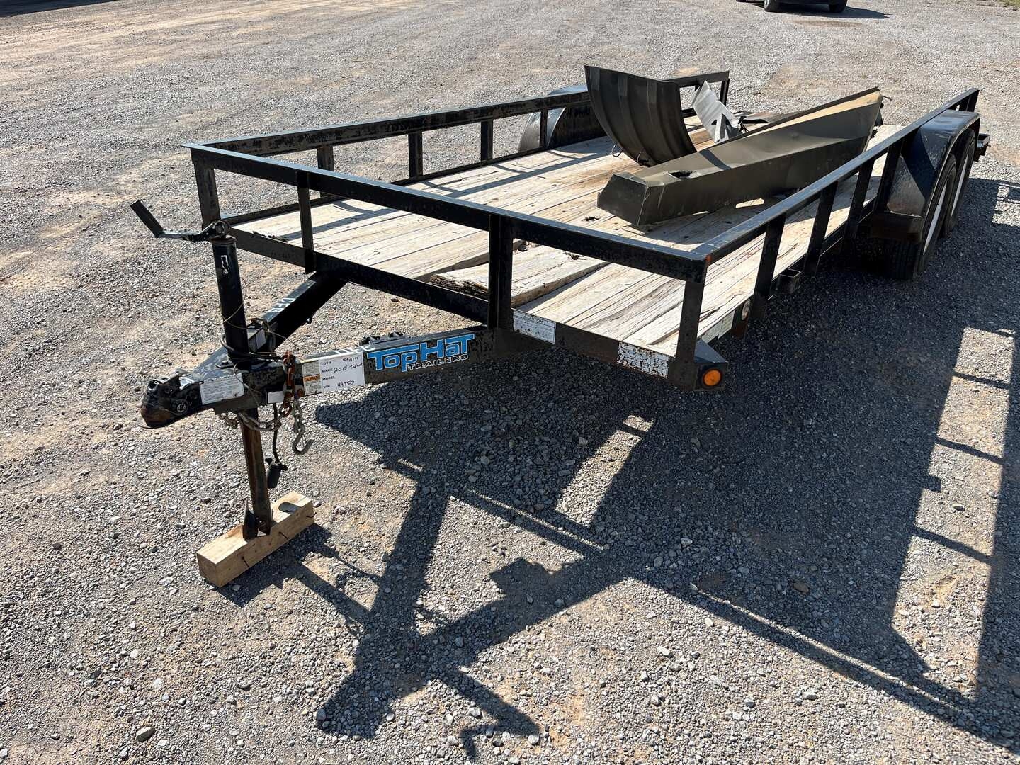 2015 TOP HAT TRAILER 18 FOOT UTILITY TRAILER (A53843)