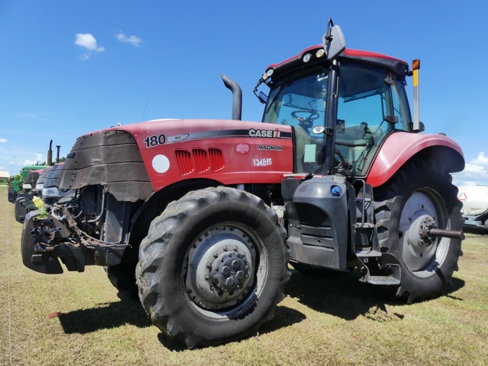 Case-IH 180 Magnum (A50120)