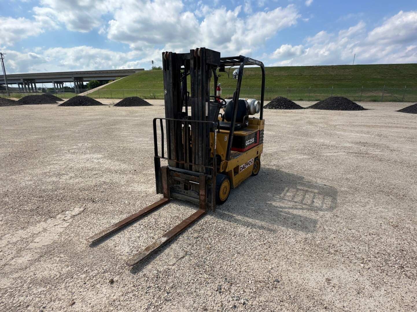 DAEWOO GC255-2 FORKLIFT (A50854)