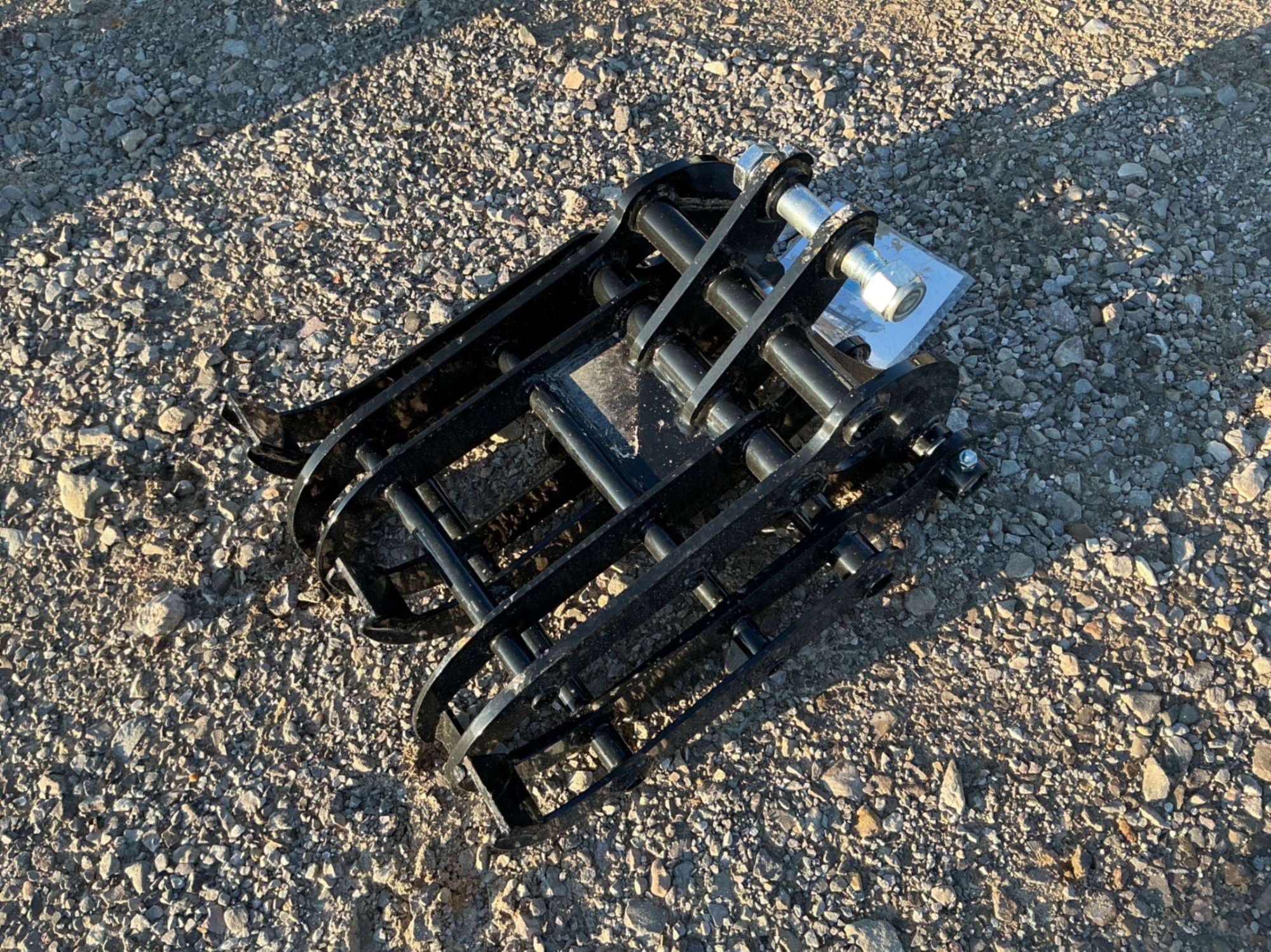 WOOD GRABBER FOR MINI EXCAVATOR (A53843)