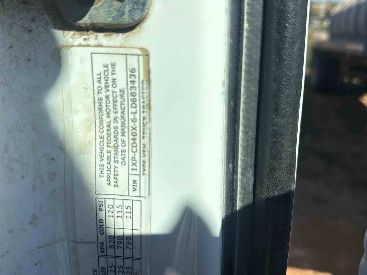 2020 PETERBILT 567 (A58214)