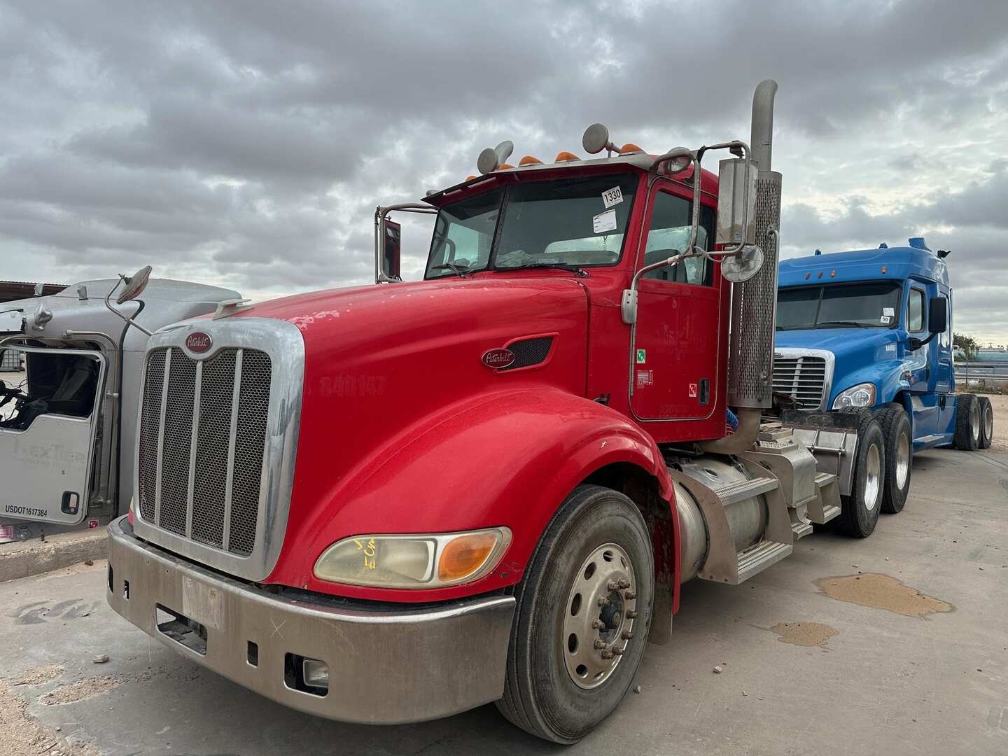 2014 PETERBILT 386(INOPERABLE) (A52472)