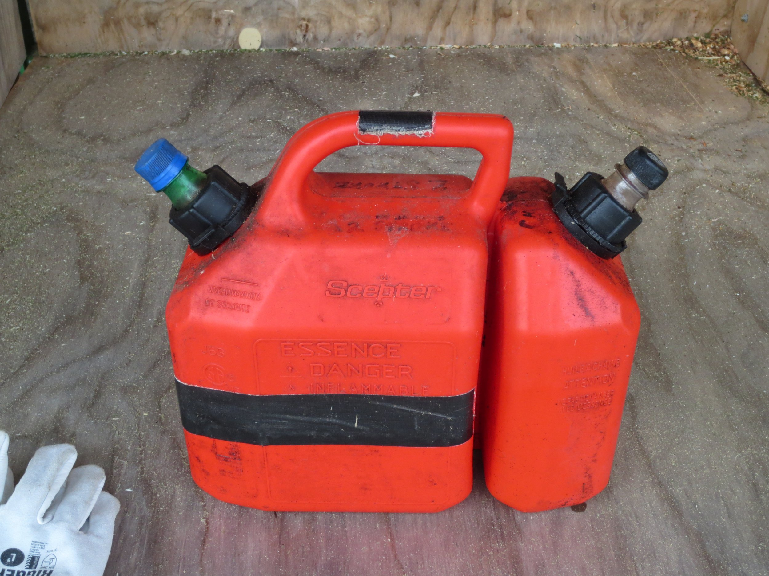 2strokespout01.JPG