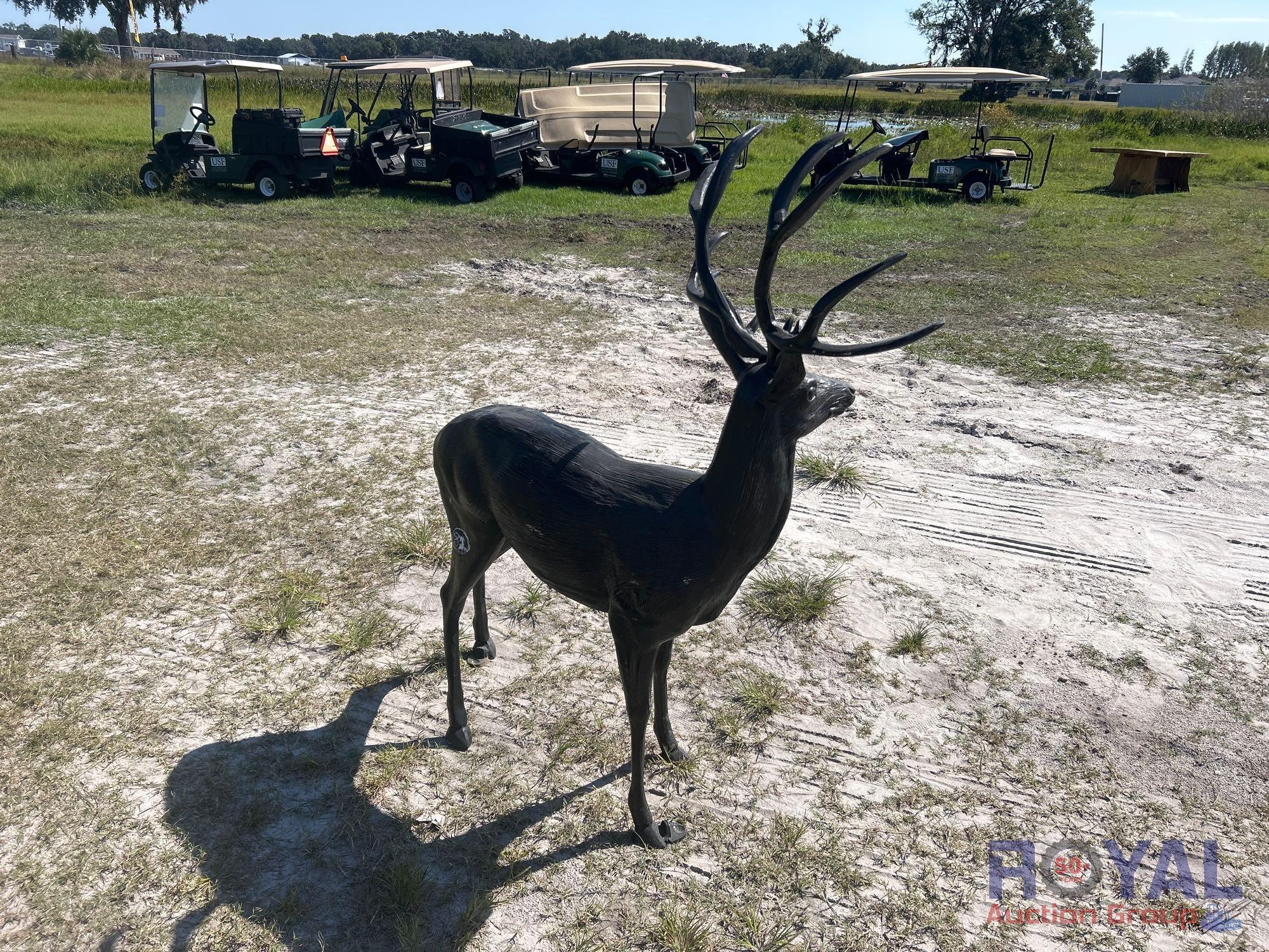 Plastic Buck Statue (A55853)
