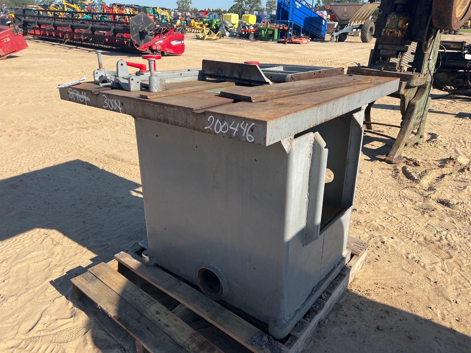 INDUSTRIAL UNISAW TABLE SAW (A51248)