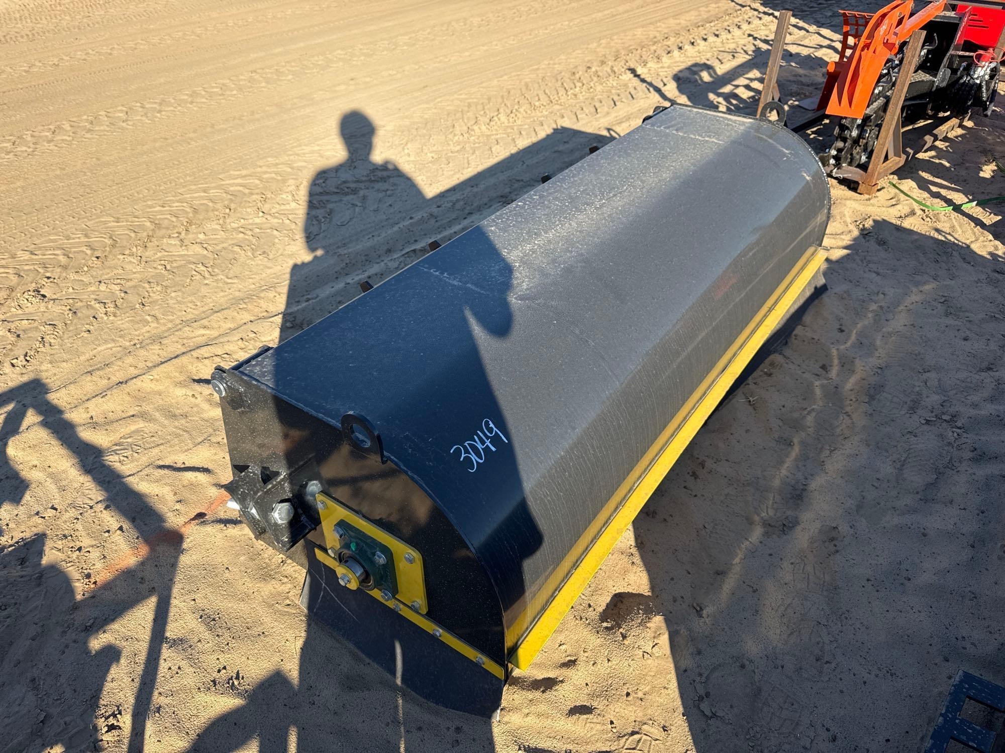 UNUSED FUTURE BS72 72" HYD BOXBROOM SWEEPER (A57193)