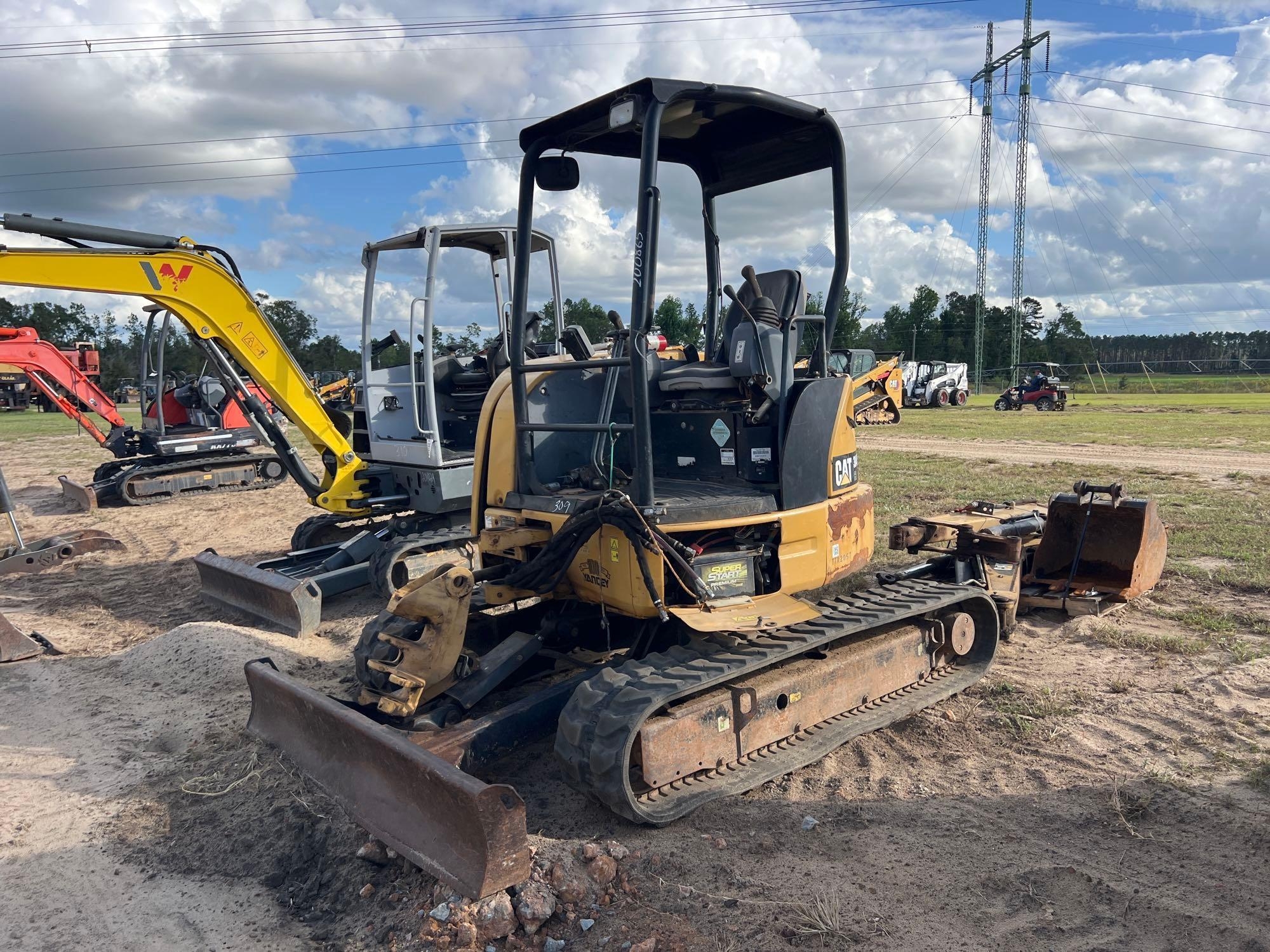 CATERPILLAR 304E CR EXCAVATOR (A52705)