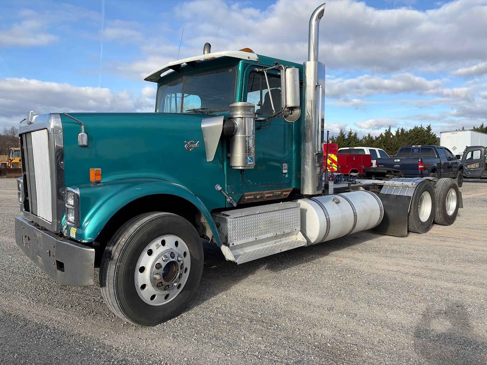 1999 Eagle Road Tractor (A55272)