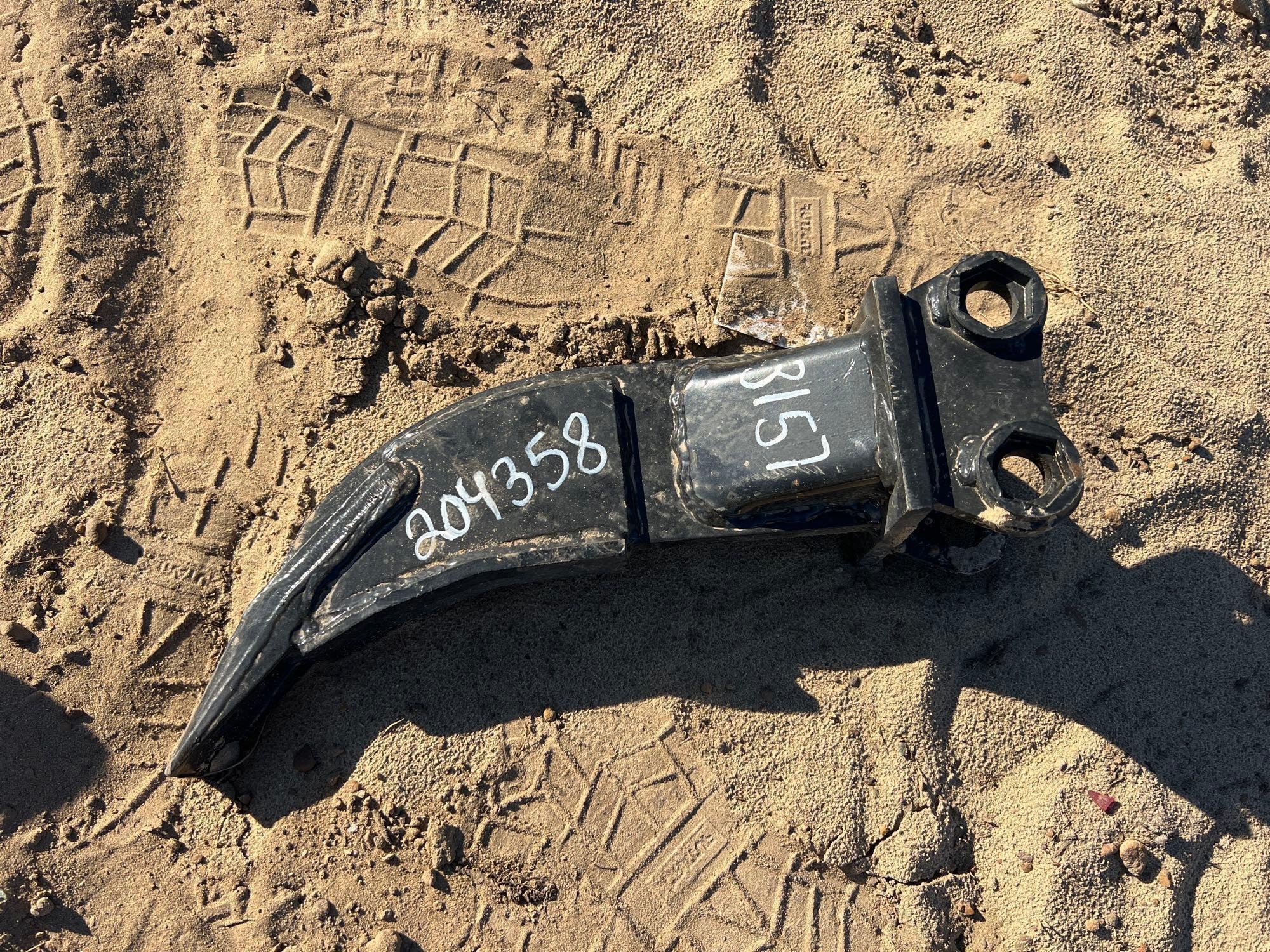 UNUSED FUTURE MINI EXCAVATOR RIPPER (A57193)