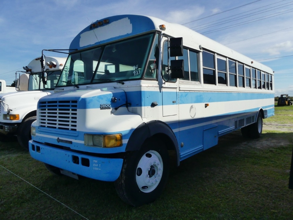 1999 Thomas Vista 3600 444E Bus (A57148)