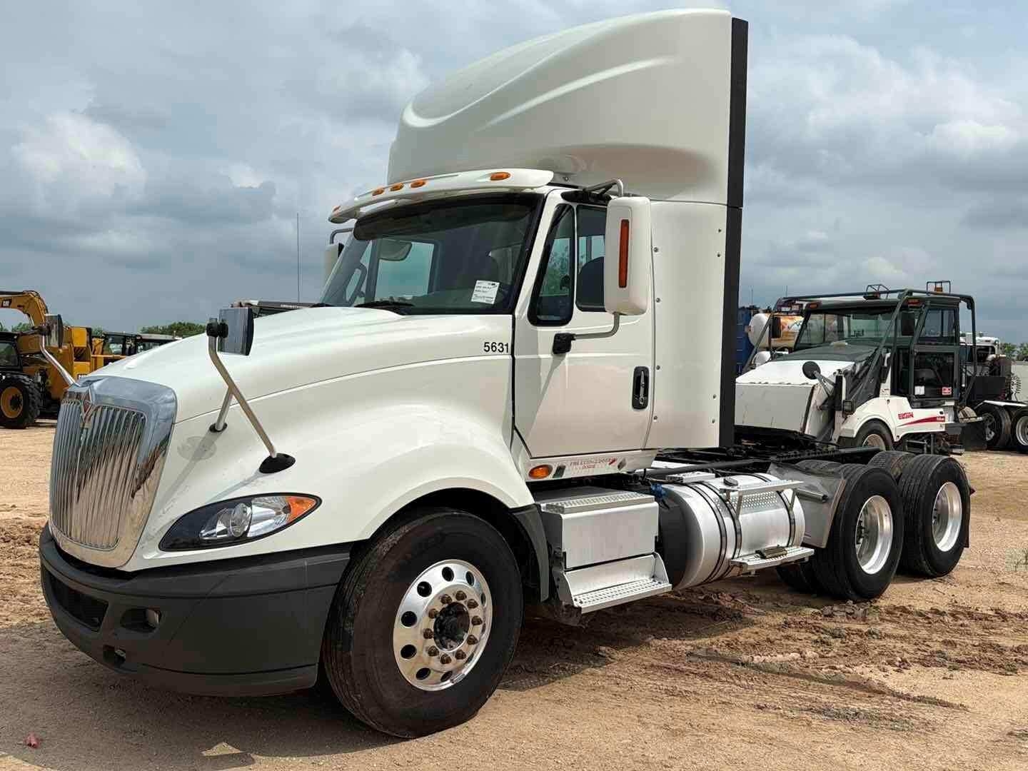2017 INTERNATIONAL PROSTAR+ (A47001)