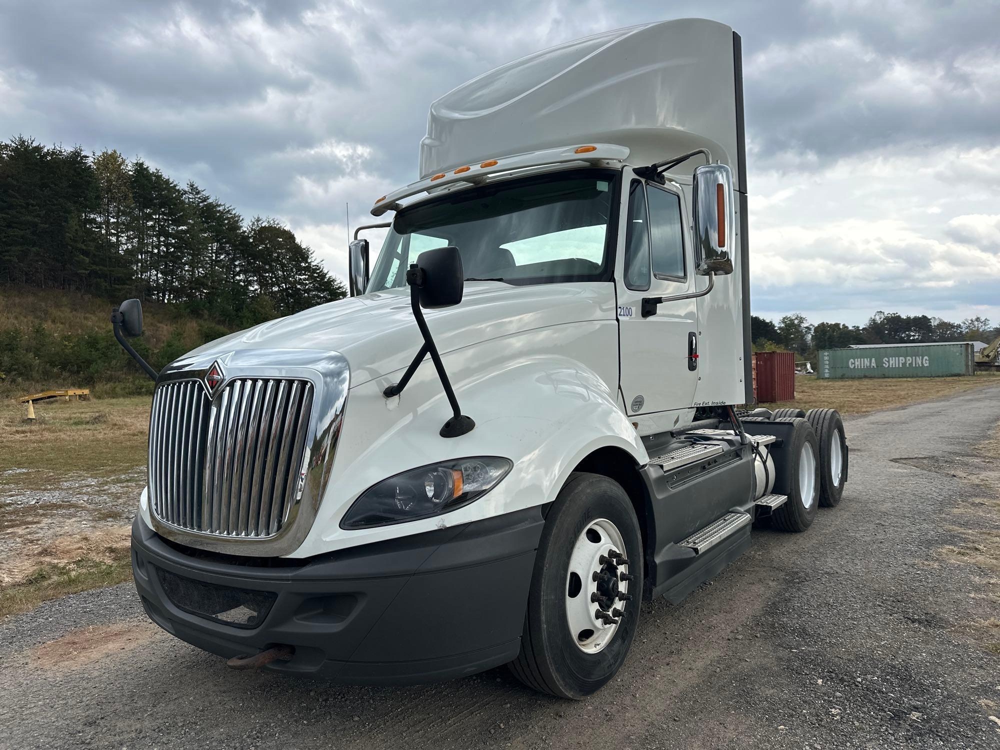 2017 International ProStar Truck, VIN # 3HSDJAPR4HN677698 (A54865)