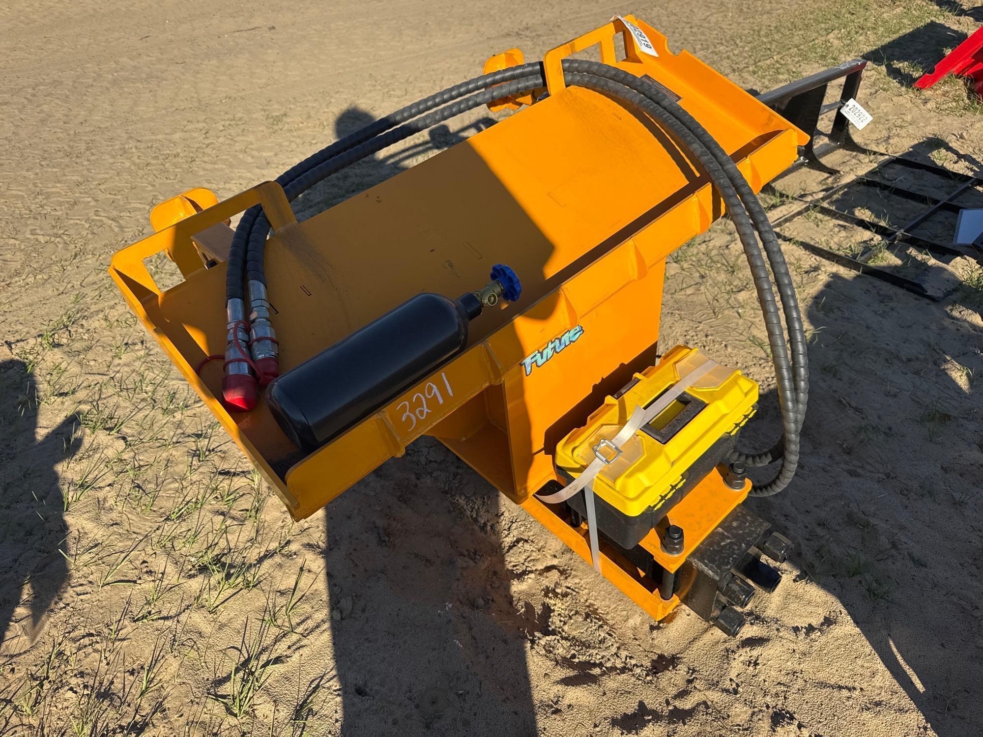 UNUSED FUTURE AD680 47" HYD PILE HAMMER (A57193)