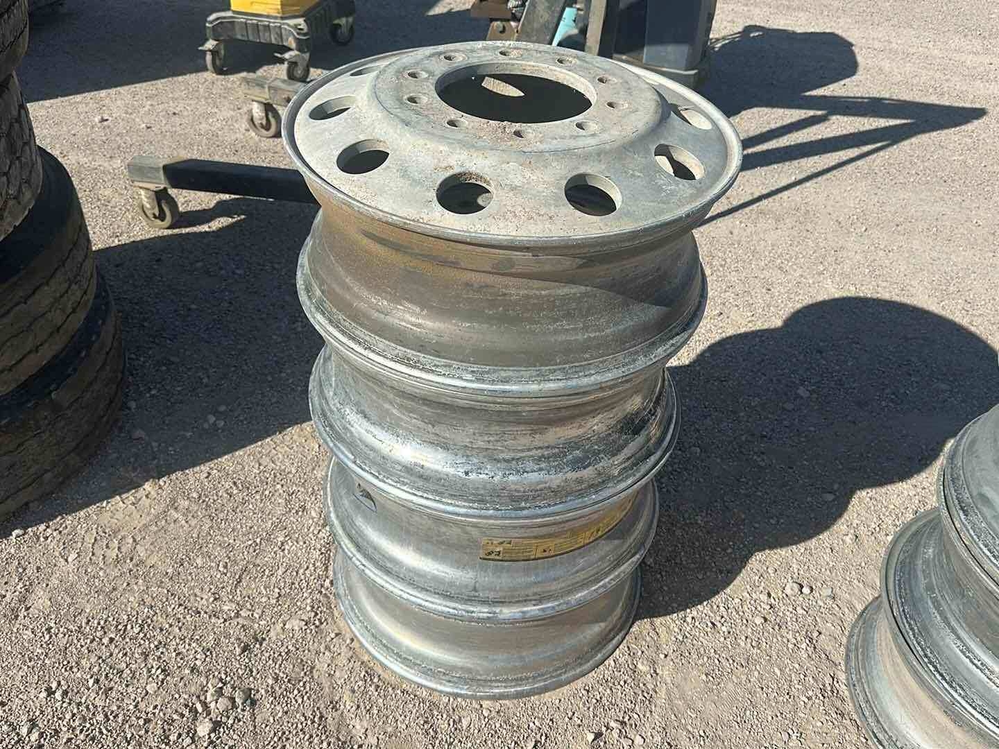 SET OF (4) ALCOA 24.5 ALUMINUM RIMS (A53843)