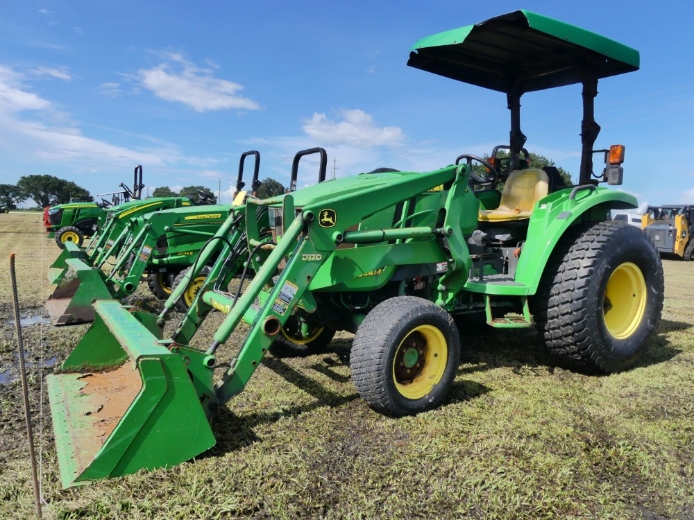 John Deere 4044M (A50120)