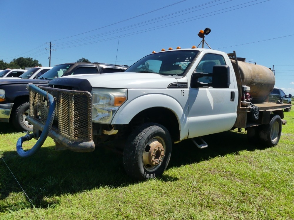2011 Ford F-350 XL (A50120)