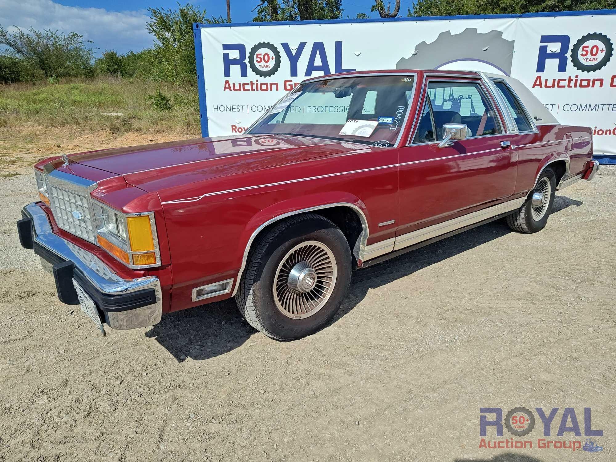 1984 Ford LTD Crown Victoria (A52377)