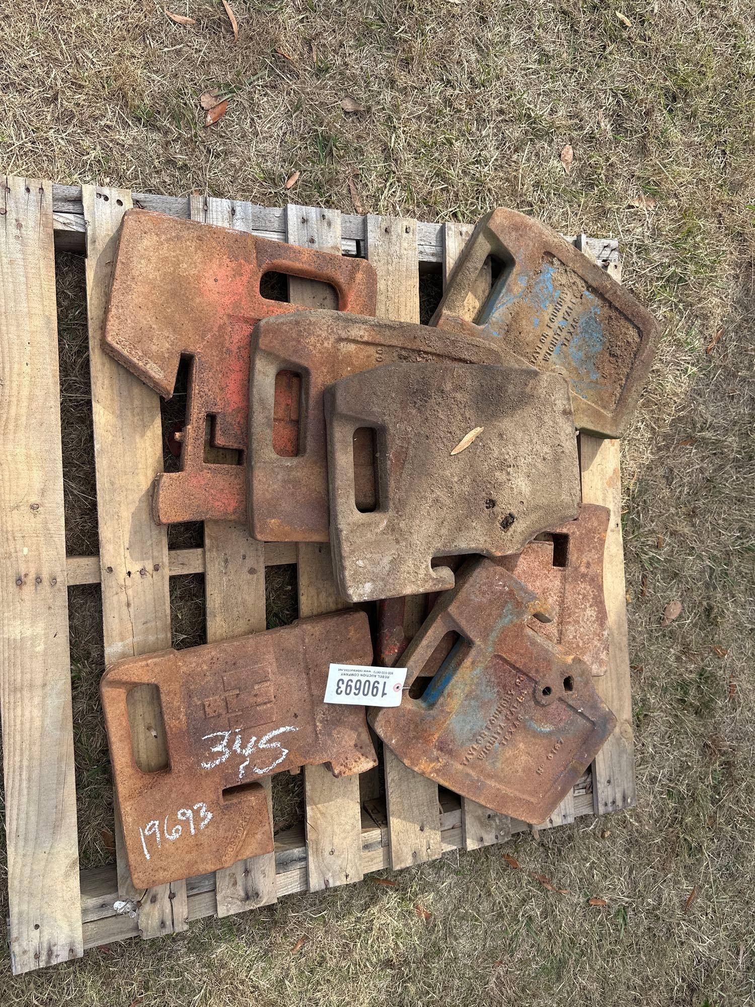 (2) STAMPED INTERNATIONAL WEIGHTS (4) FORD WEIGHTS (A52708)