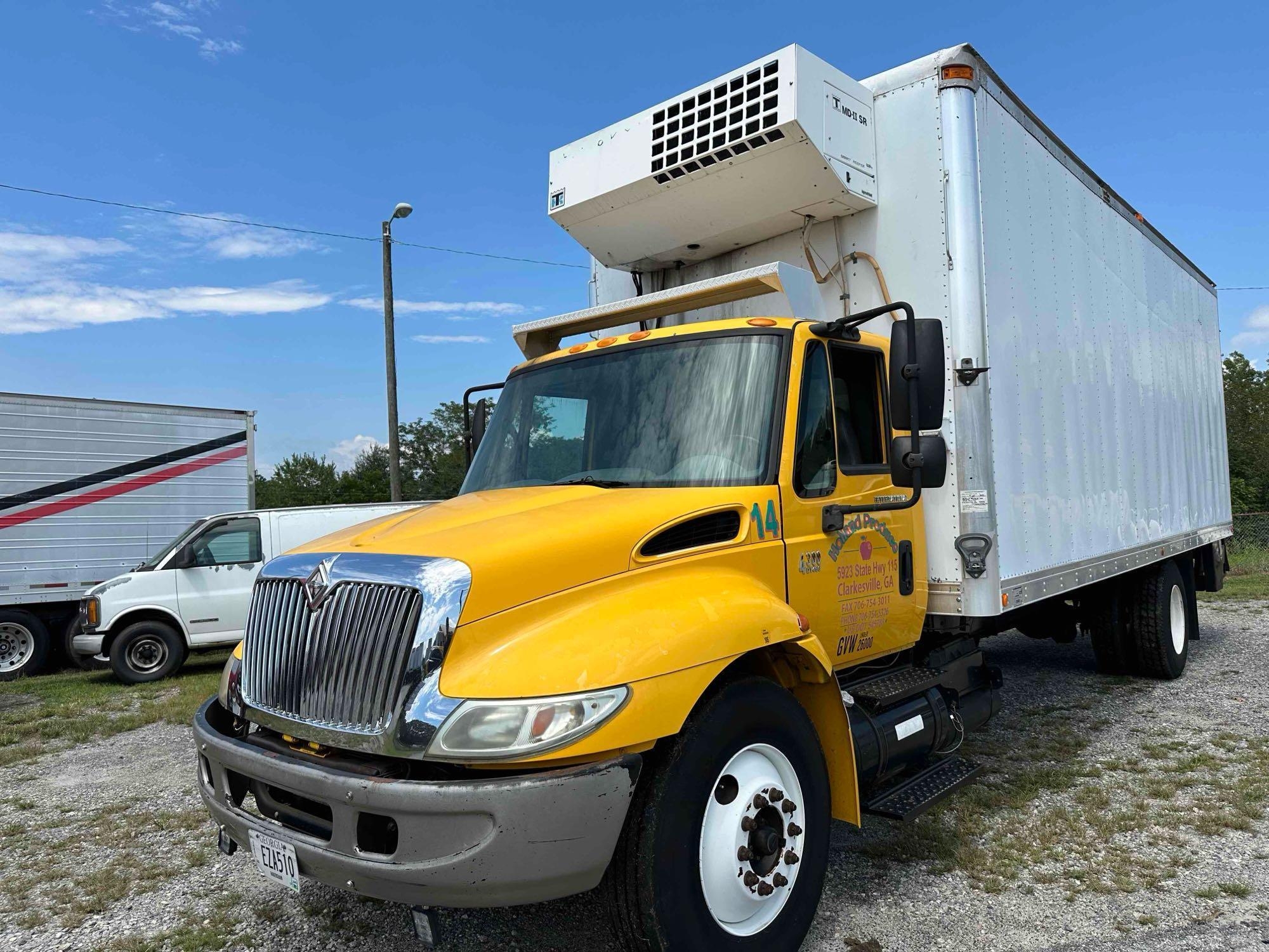 2007 International 4300 Box Truck, VIN # 1HTMMAAL07H360176 (A51572)