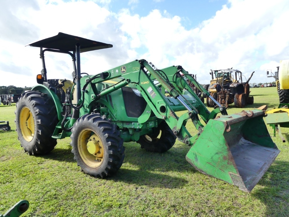 2015 John Deere 5085E (A57148)