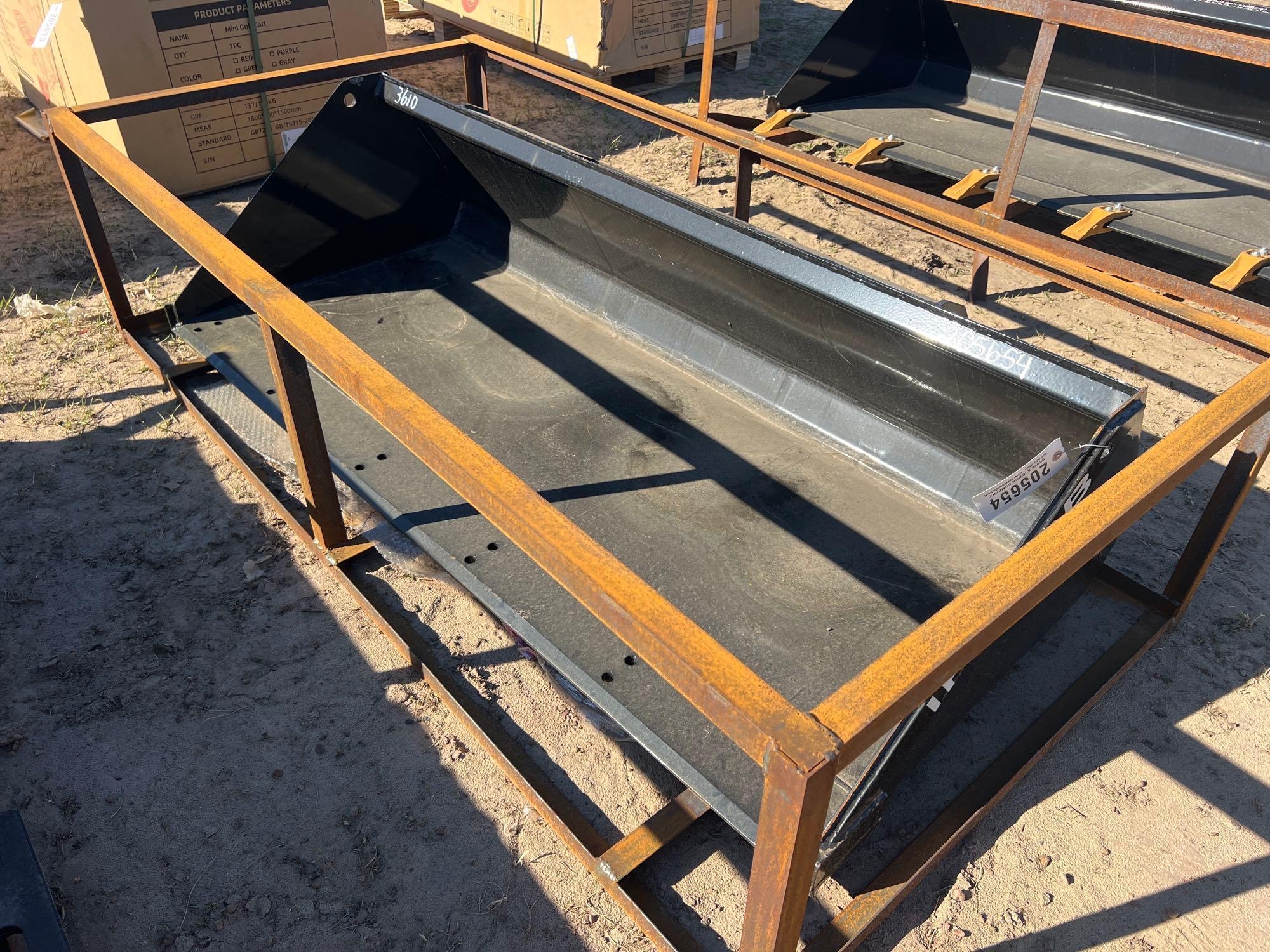 UNUSED SDLANCH 72" QUICK ATTACH BUCKET (A57193)