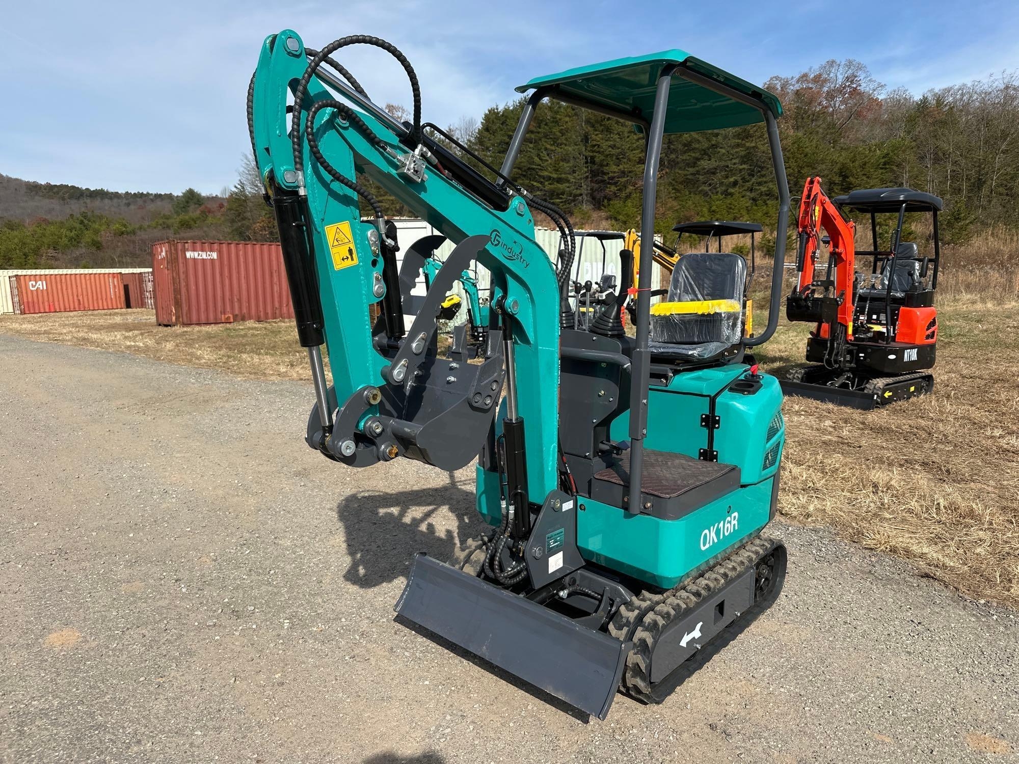New/Unused CFG Industrial QK16R Mini Excavator (A57453)