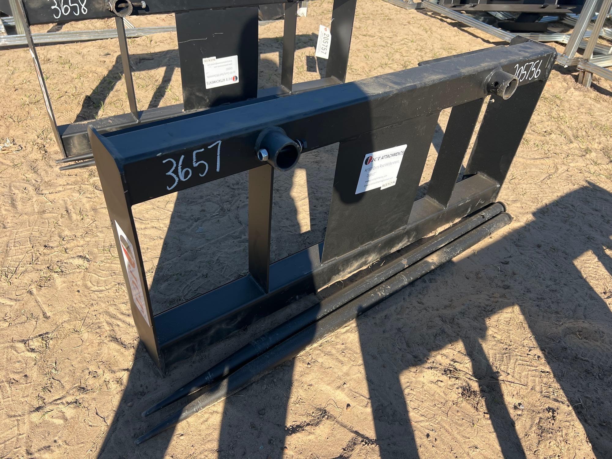 UNUSED JCT 2 PRONG BALE SPEAR (A57193)