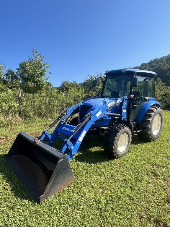 New Holland Boomer 55 Tractor (A52384)