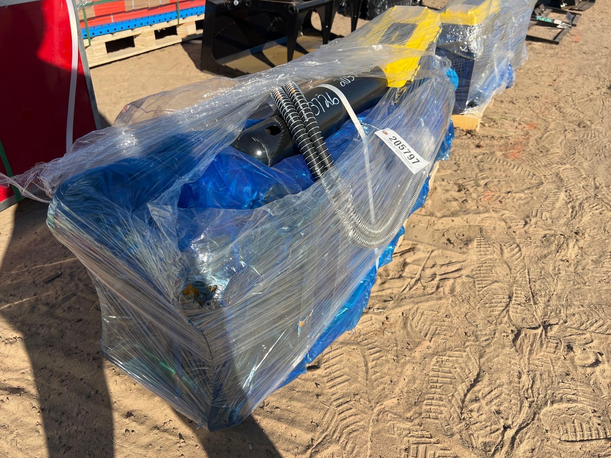 UNUSED FUTURE SB45 HYD SILENT BREAKER (A57193)