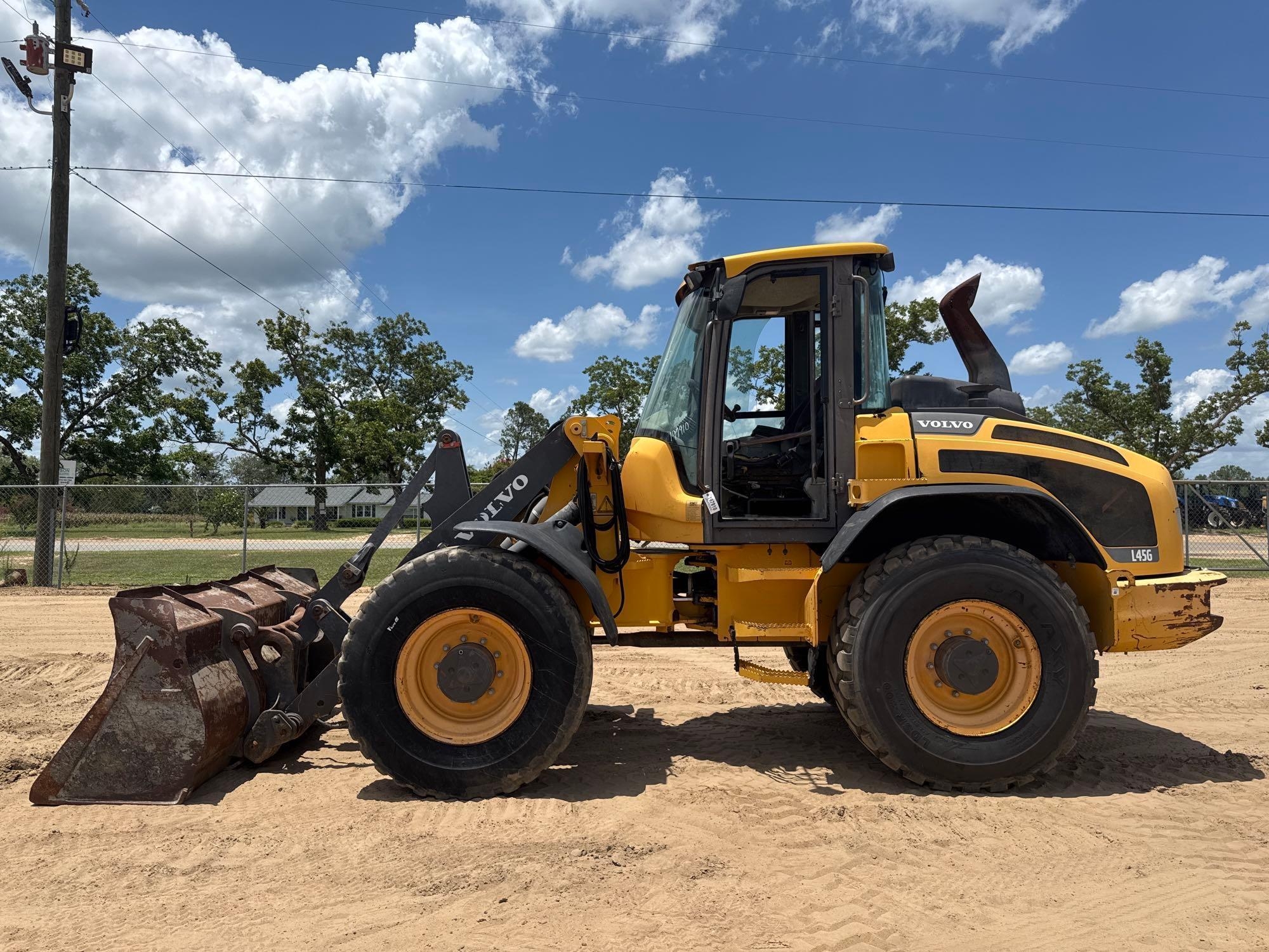 VOLVO L45G WHEEL LOADER (A51242)