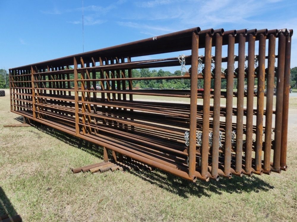 (10) 24' Free Standing Panels (A50123)