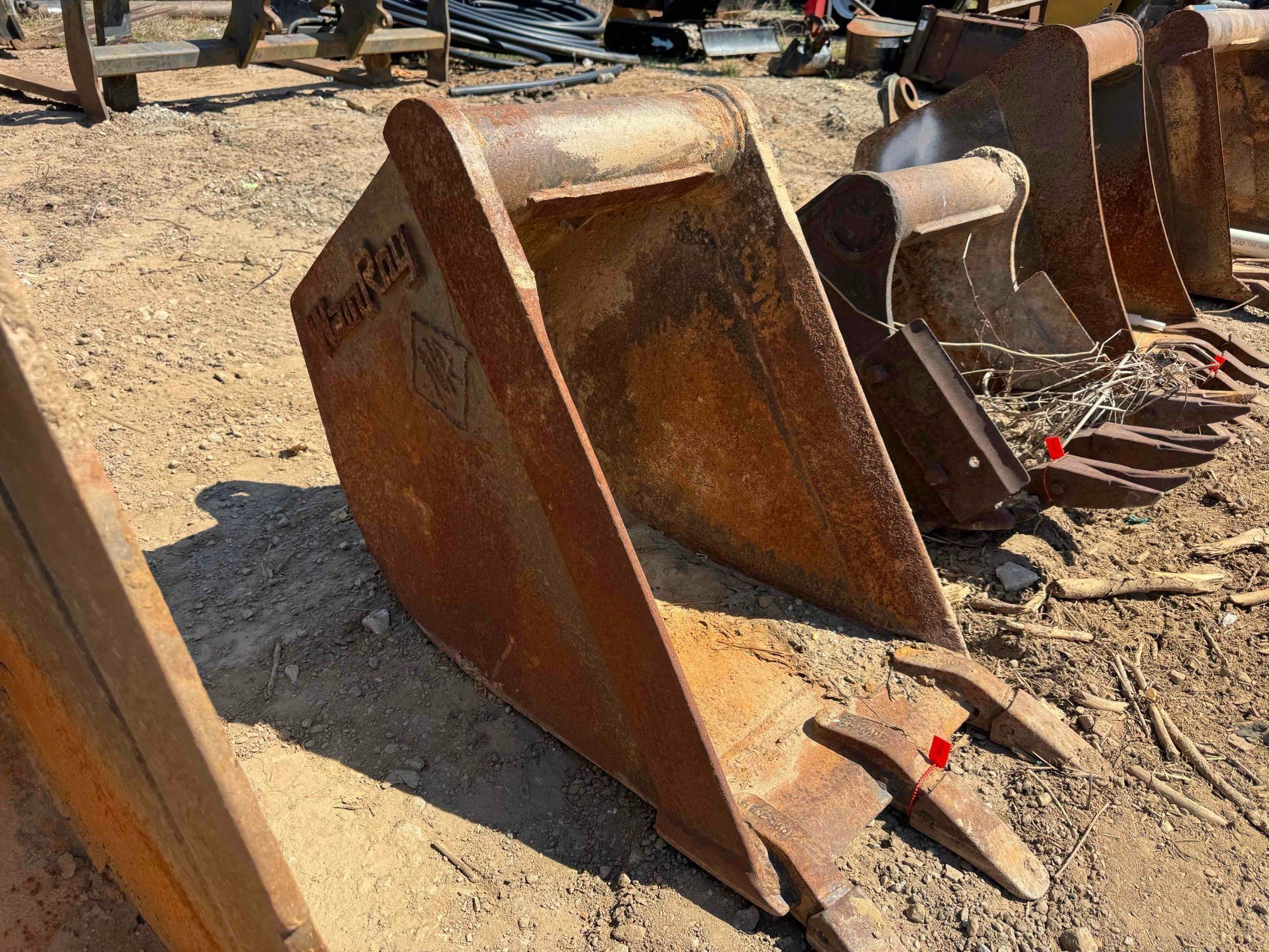 16in Excavator Bucket (A44391)