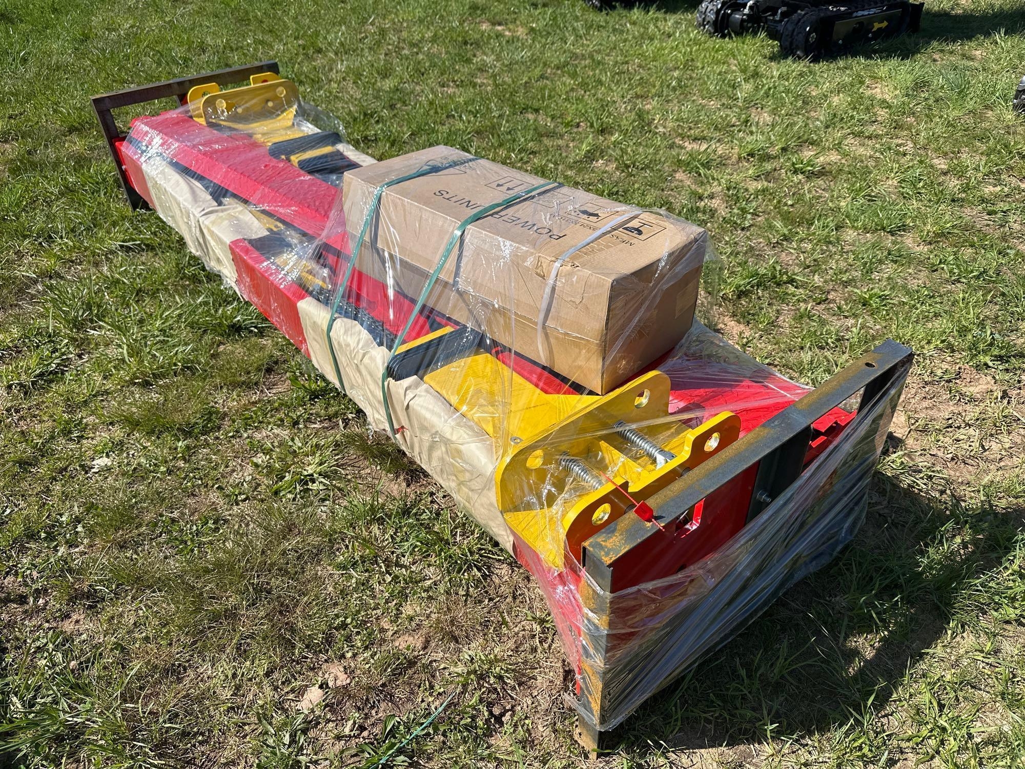 New/Unused 2 Post Car Lift (A44391)