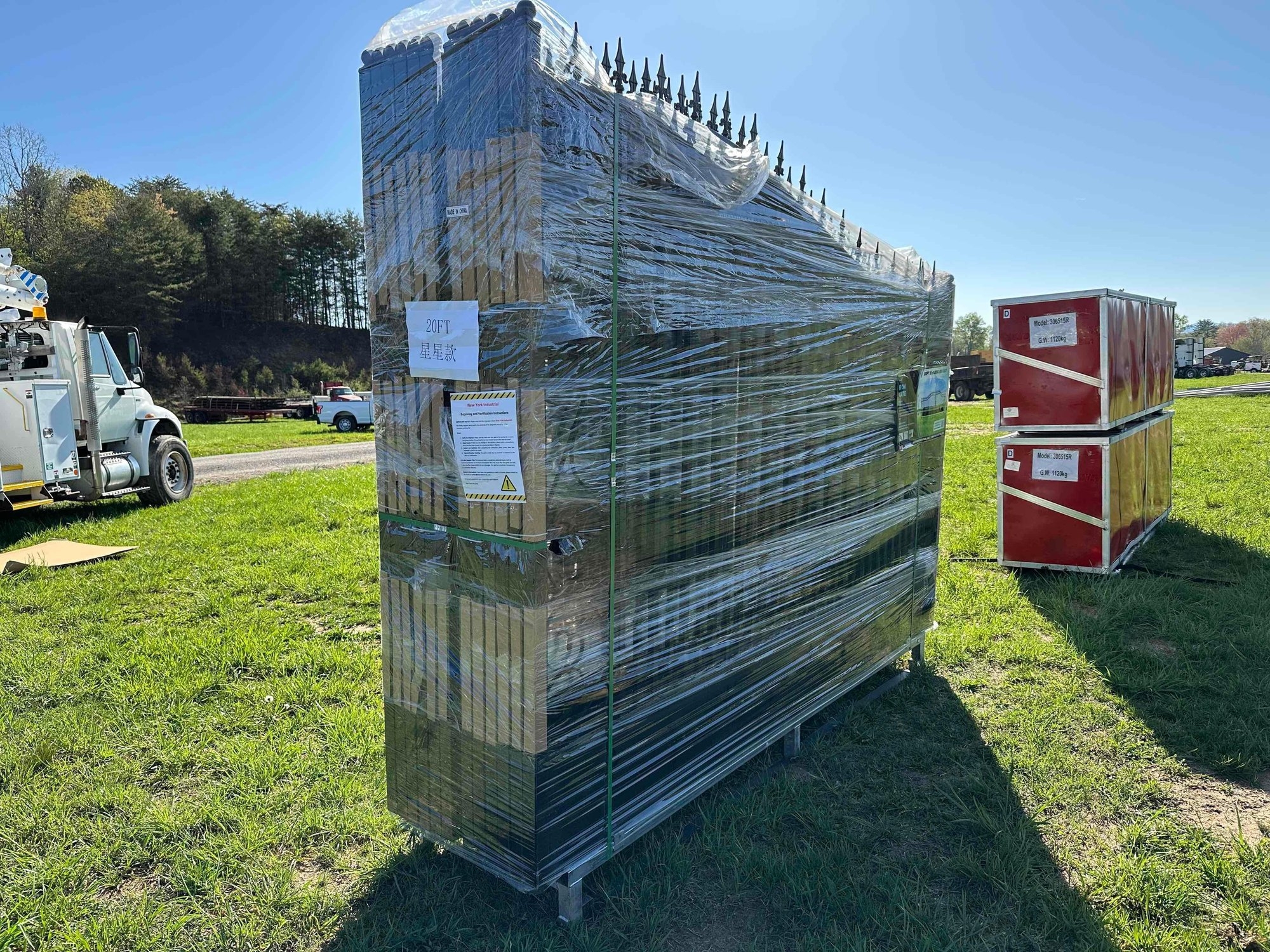 New/Unused 20ft Bi-Parting Iron Gate (A44391)