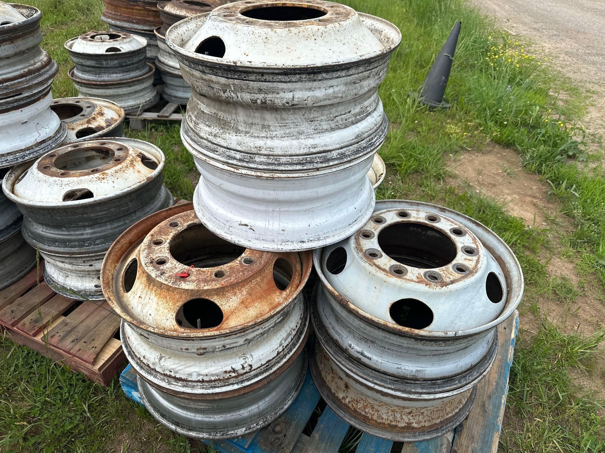 Pallet of (8) 10 Lug Misc Wheels (A51573)