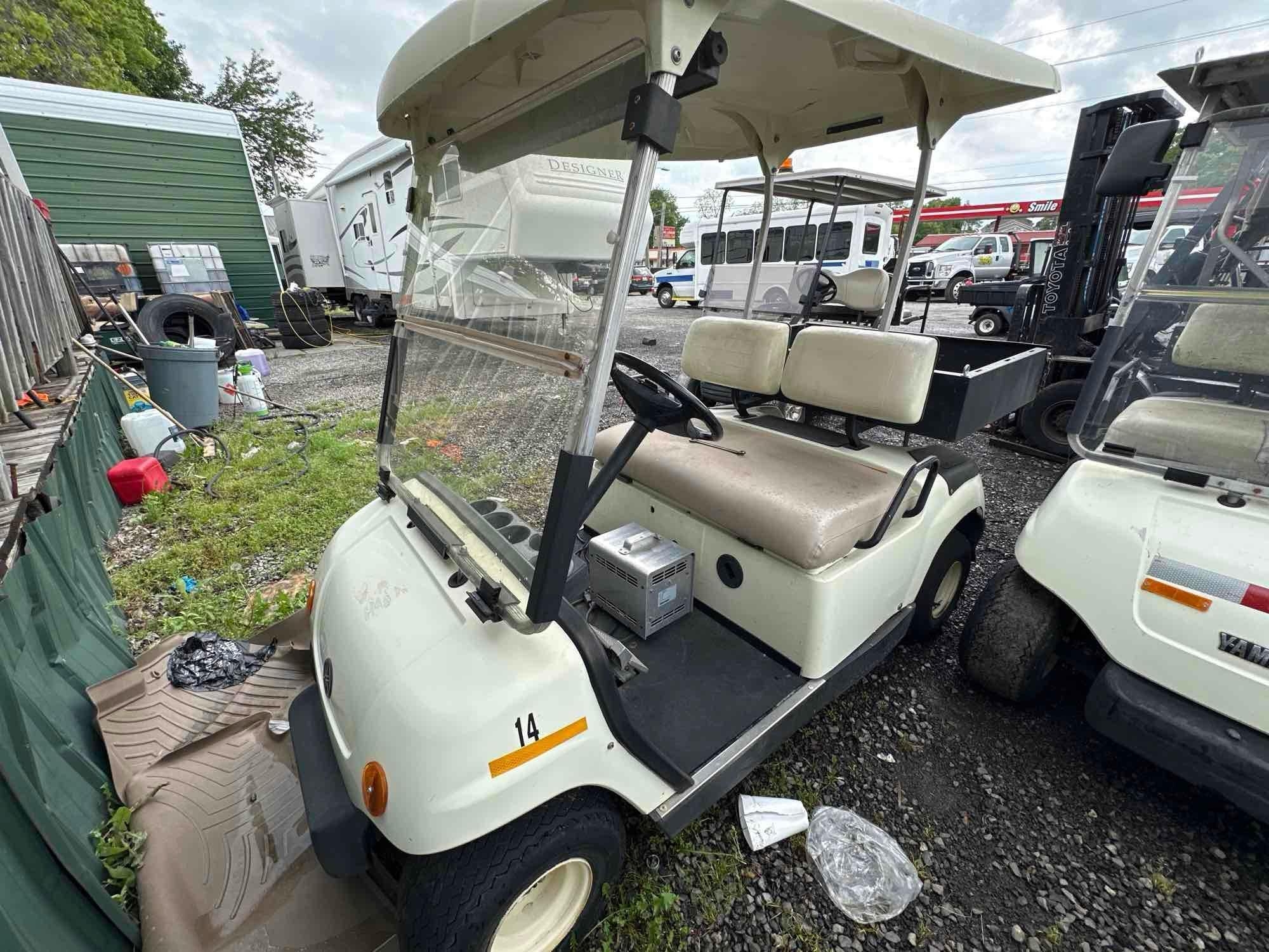INOP/NON-RUNNING Yamaha Golf Cart (A44391)