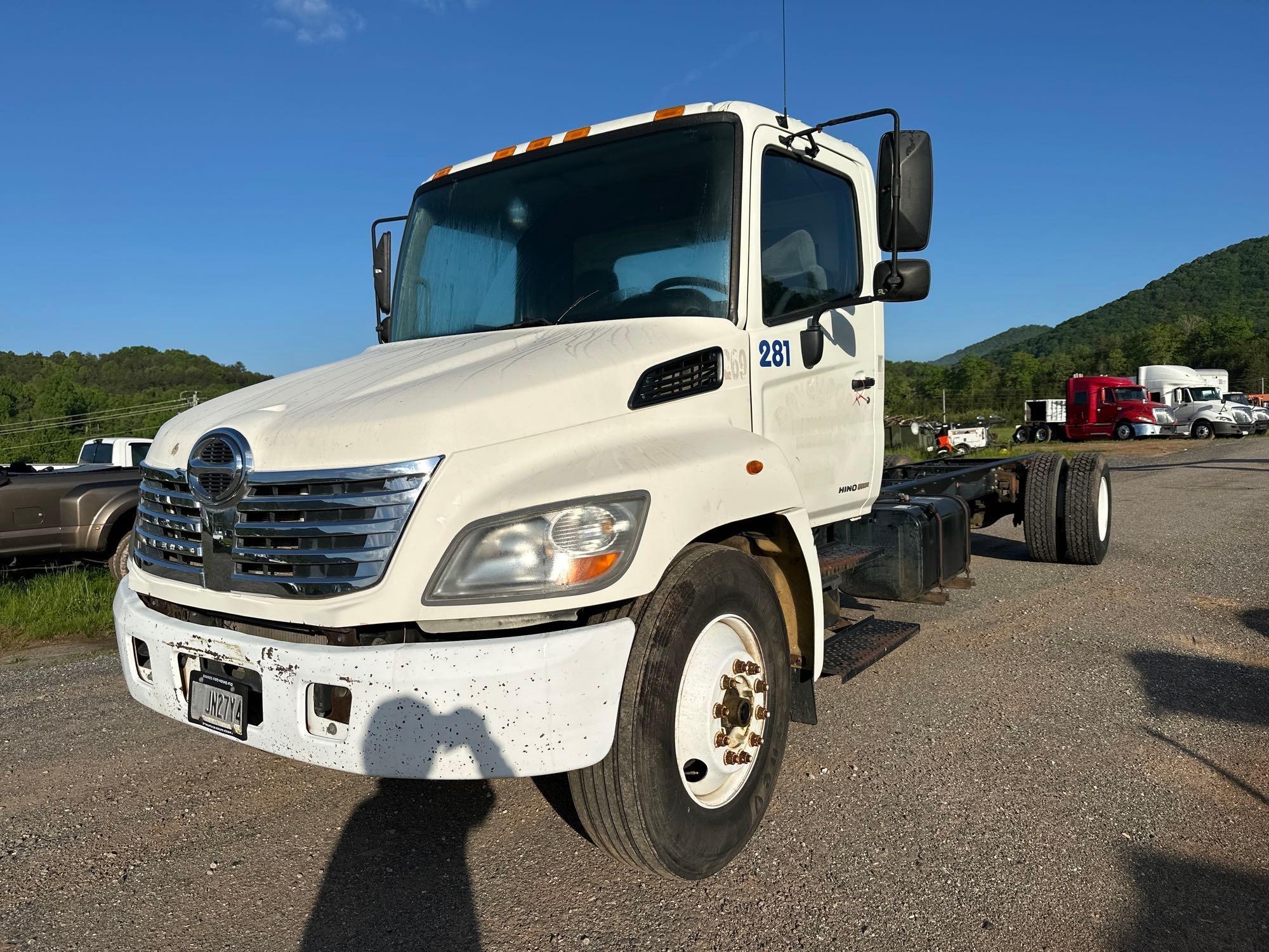 2007 Hino 268 Truck, VIN # 5PVNE8JVX72S50442 (A51572)
