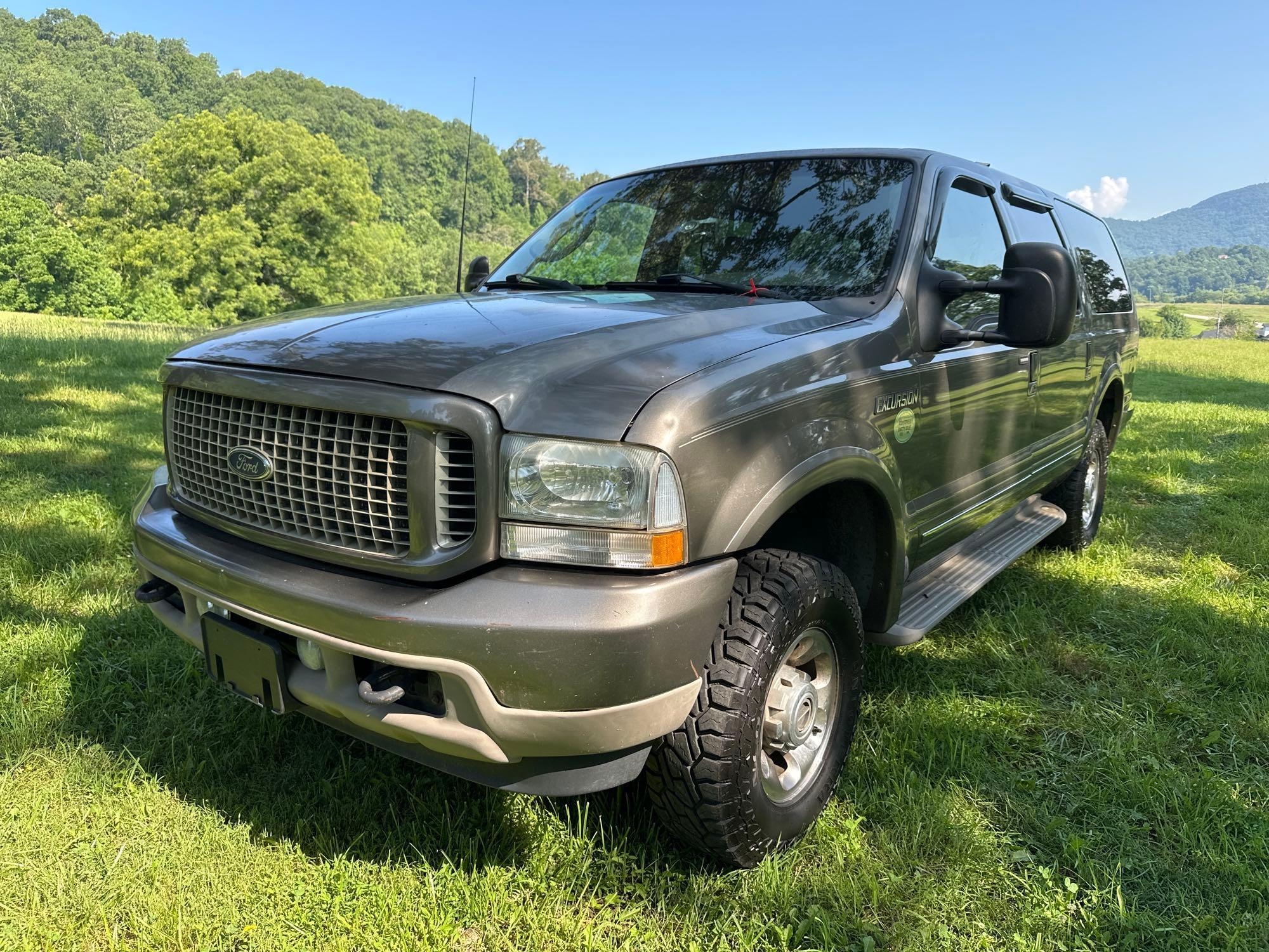 2003 Ford Excursion 4x4 (MPV), VIN # 1FMSU43PX3EC07978 (A51572)