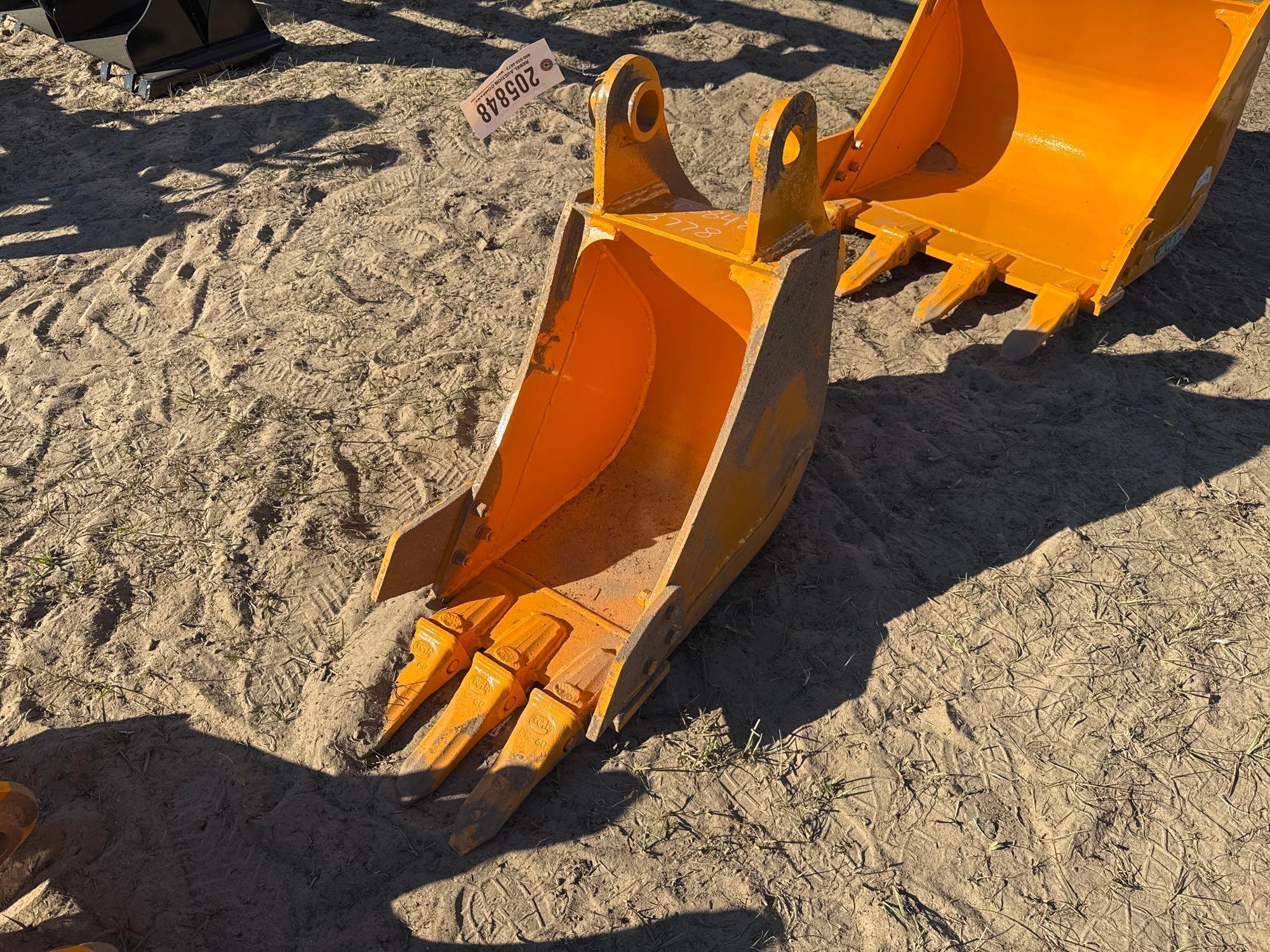 UNUSED FUTURE 12" EXCAVATOR BUCKET (A57193)