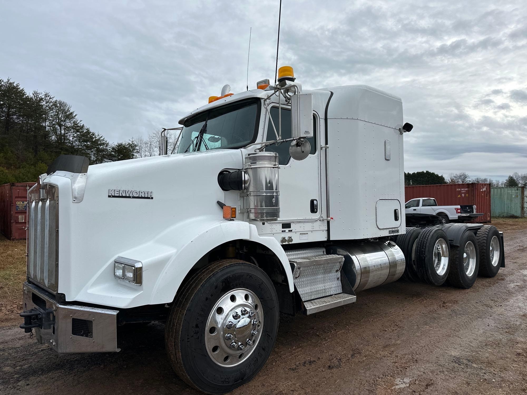 2012 Kenworth T800 Heavy Haul Truck, VIN # 1XKDD40X6CR301872 (A57453)