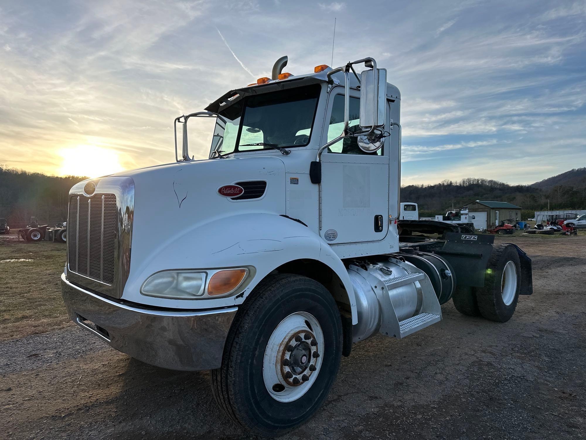 2013 Peterbilt 337 Single Axle Day Cab Truck, VIN # 2XP2AN7X4DM195257 (A57453)