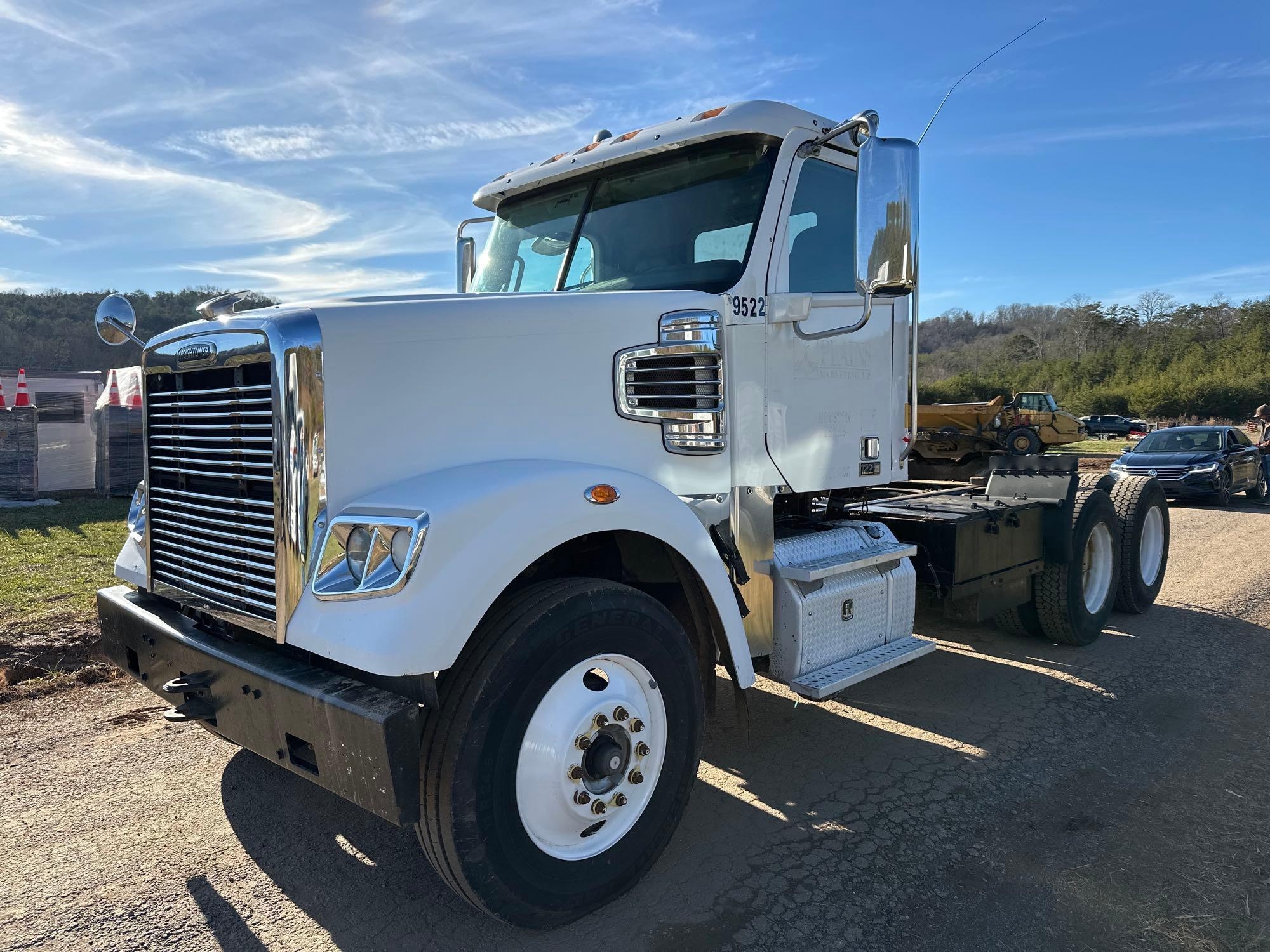 2015 Freightliner 122SD Day Cab Truck, VIN # 3AKJGND64FDGH1772 (A57453)