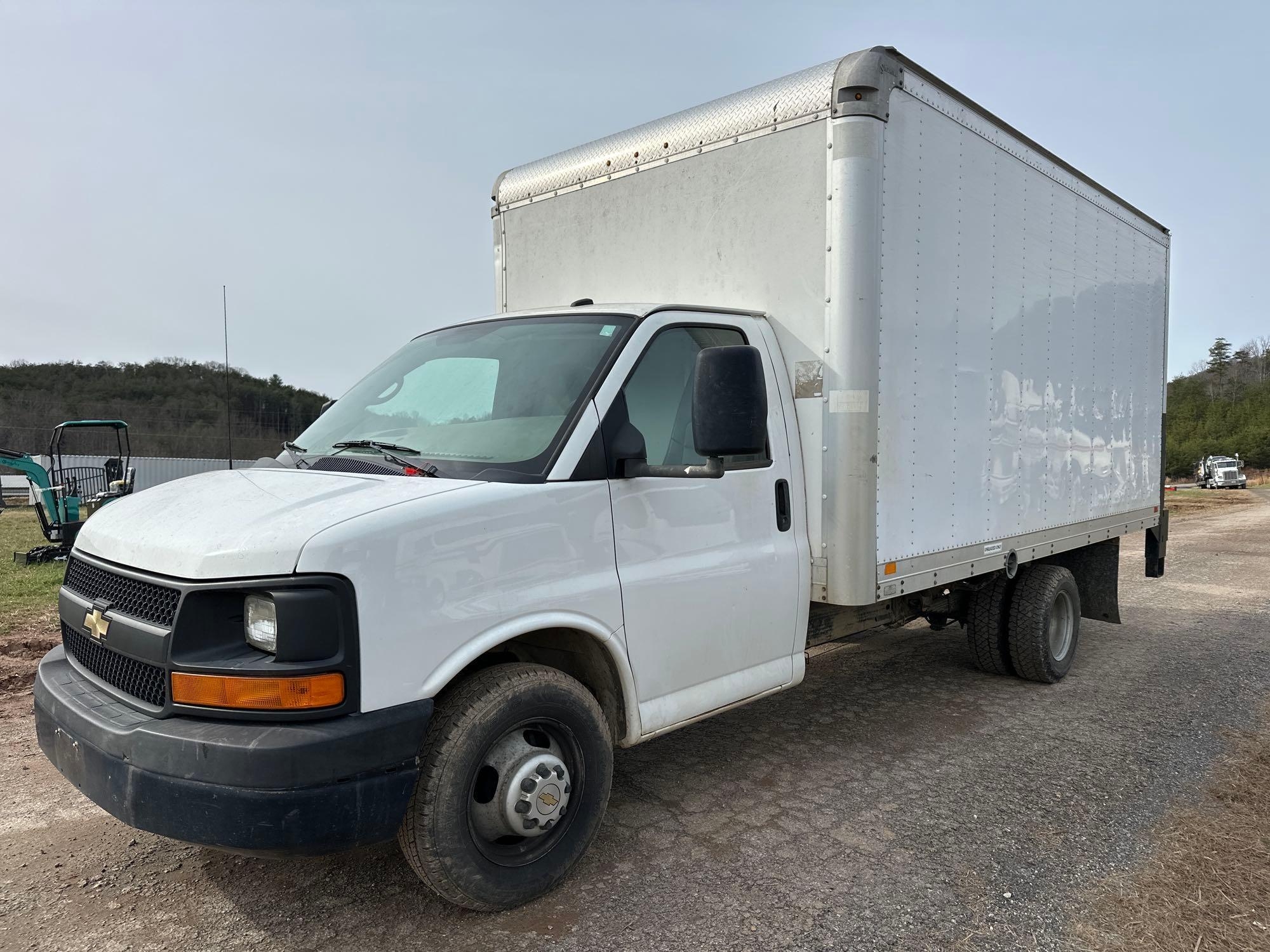 2015 Chevrolet Express Box Truck, VIN # 1GB3G3CG3F1110762 (A57453)
