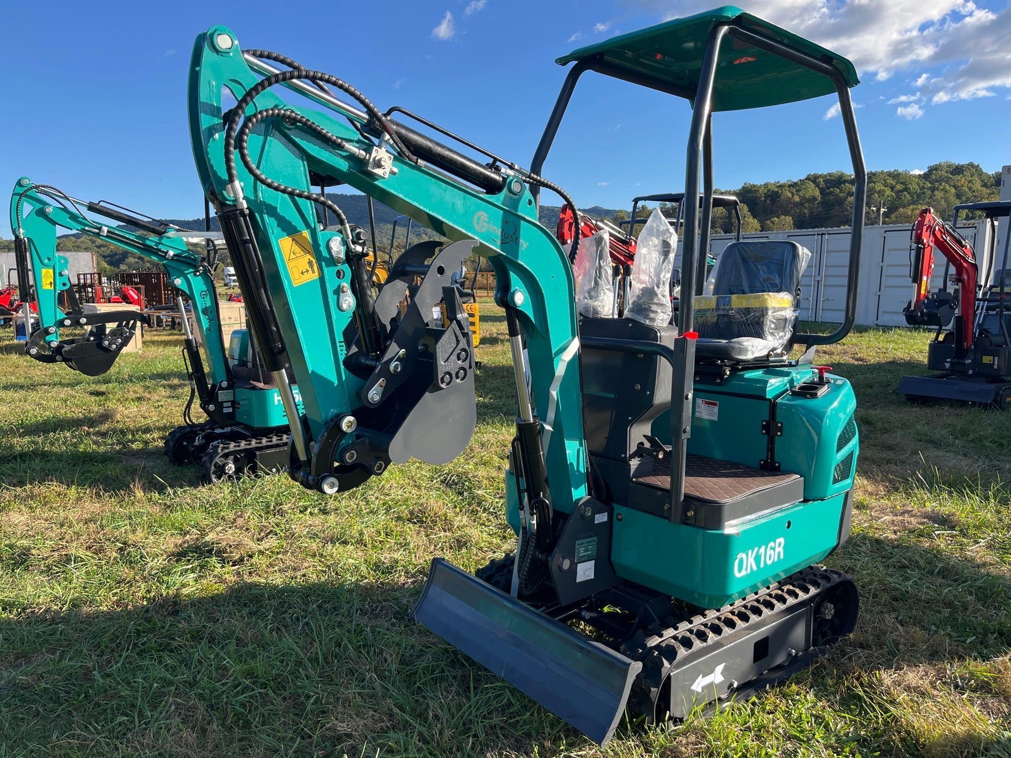 New/Unused CFG Industrial QK16R Mini Excavator (A54865)