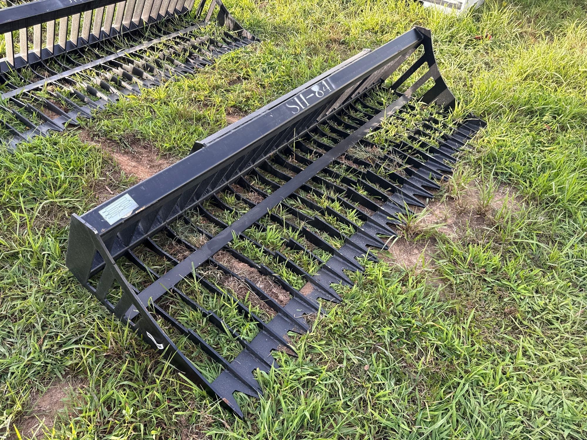 New/Unused 84in Quick Attach Rock Bucket (A51573)