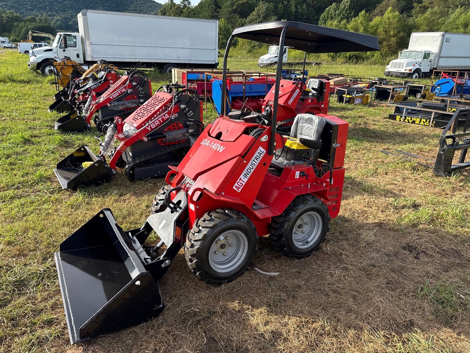 New/Unused AGT Industrial SDA-140W Mini Wheel Loader (A51573)